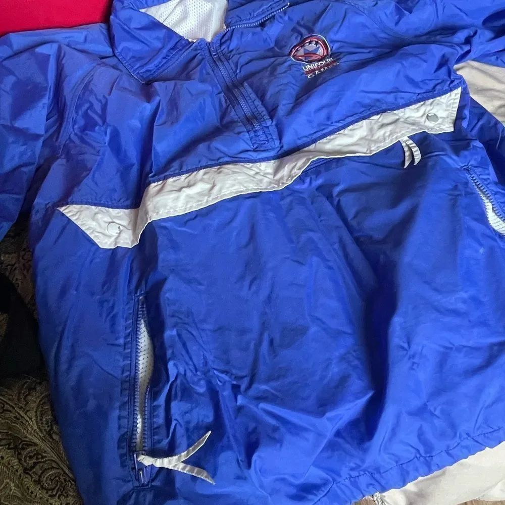 Blue and White Windbreaker Jacket short sleeved new never worn size XXL